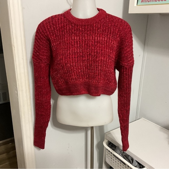 UO Red Knit Crop Sweater Size S - Picture 2 of 7